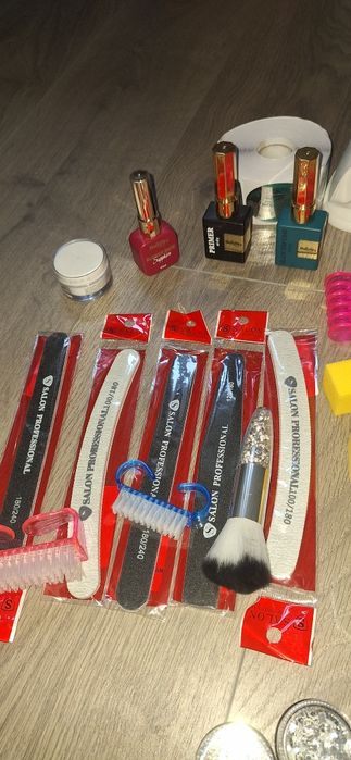 Kit unghii cu gel