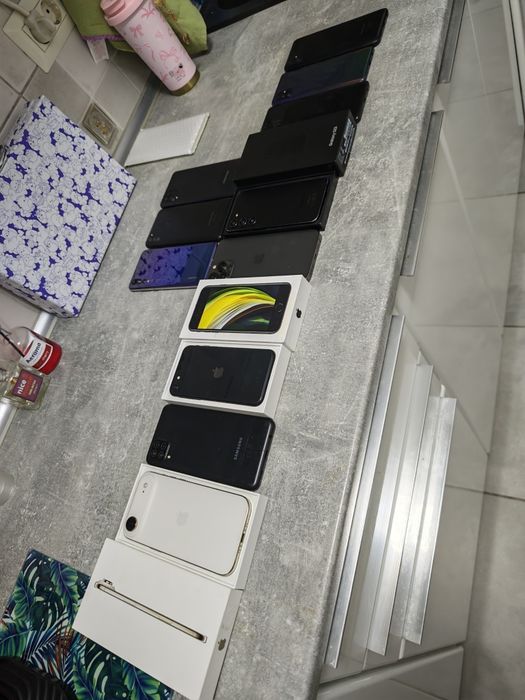 iPhone&Samsung In stare foarte buna perfect funcționale libere rețea