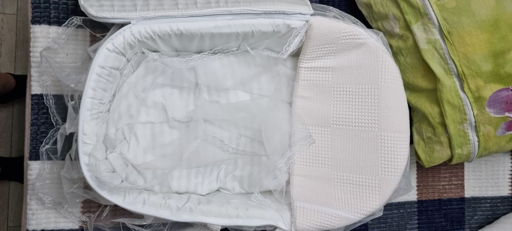 Продам конверт для выписки из роддома