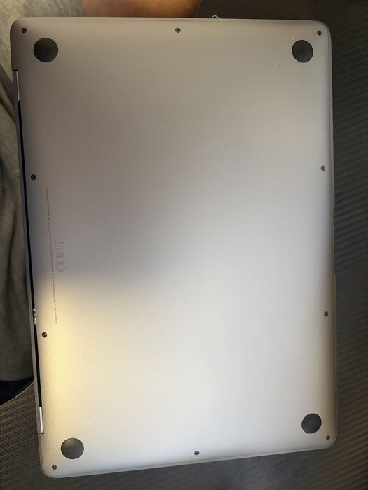 Macbook air m1 256gb 8gb ram