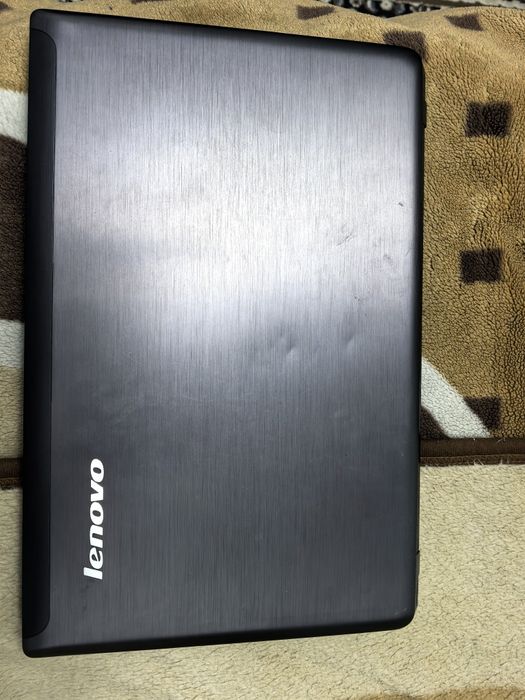 Ноутбук lenova б/у