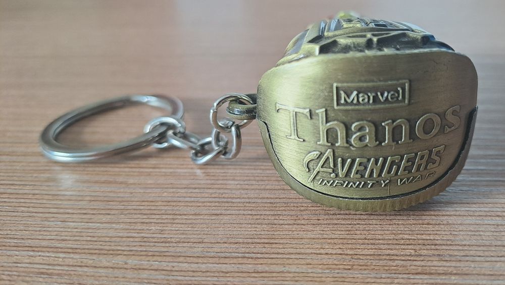 Breloc Marvel Thanos Gauntlet Avengers: Infinity War