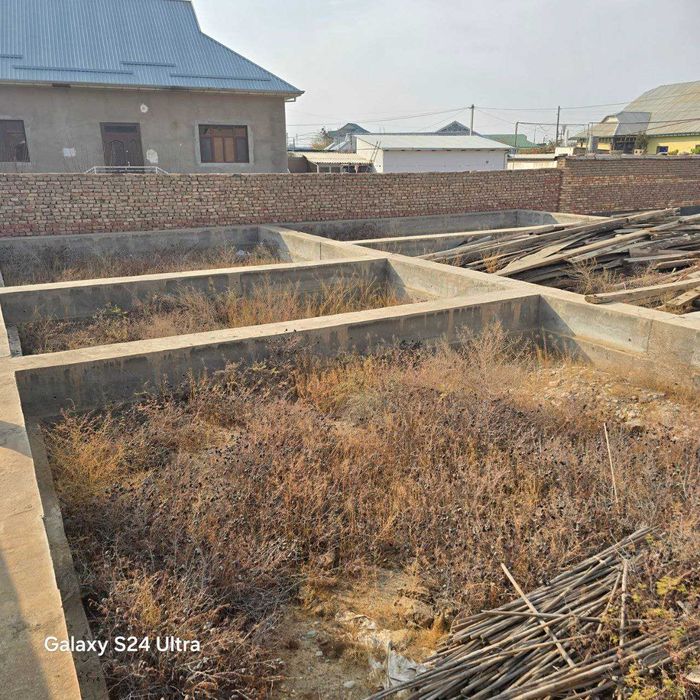 Участка 6 сотих сотилади 5х фундаменти билан