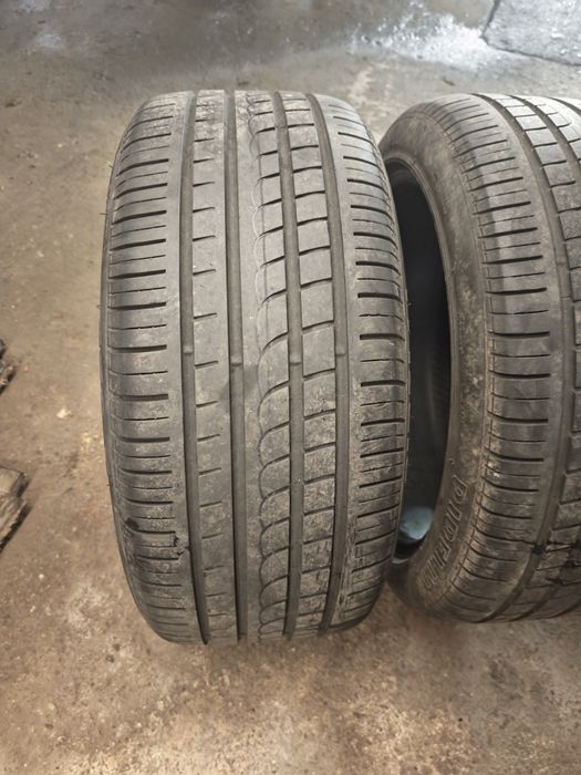 255.40.19 PIRELLI   P ZERO