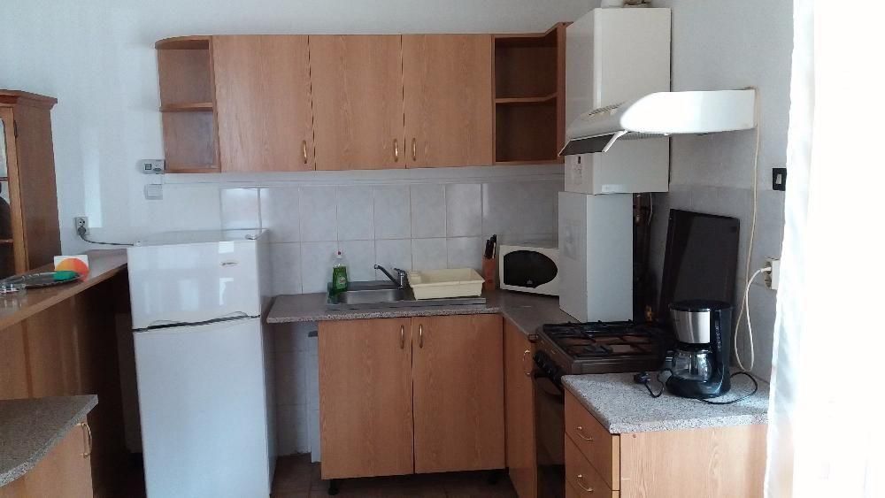 Poiana Braşov: Închiriez apartament/e, 3 camere+2 băi, în vile P+1+M