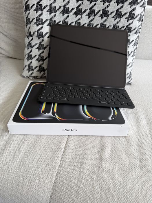 I Pad pro 12.9 - 256 MB selular 6 поколение