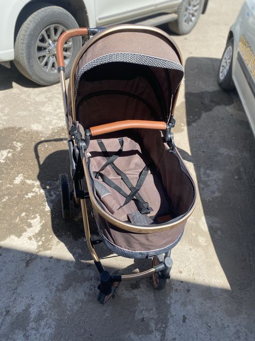 Продам детскую коляску