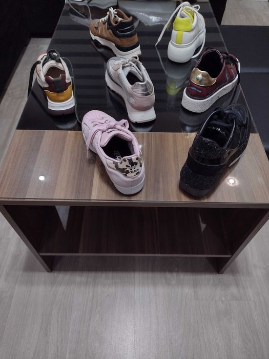 Дамски маратонки, Адидас и други номер 36!