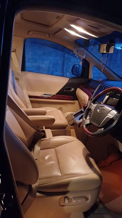 Продам срочно Альфард