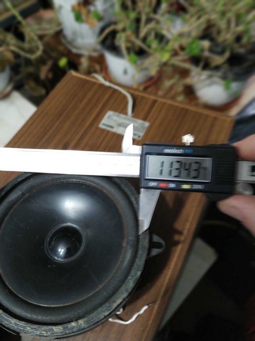 2 difuzoare medii 4ohmi