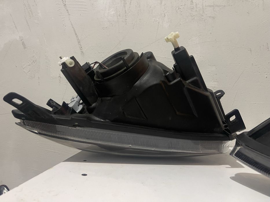 Передный фар Лед  Гранта