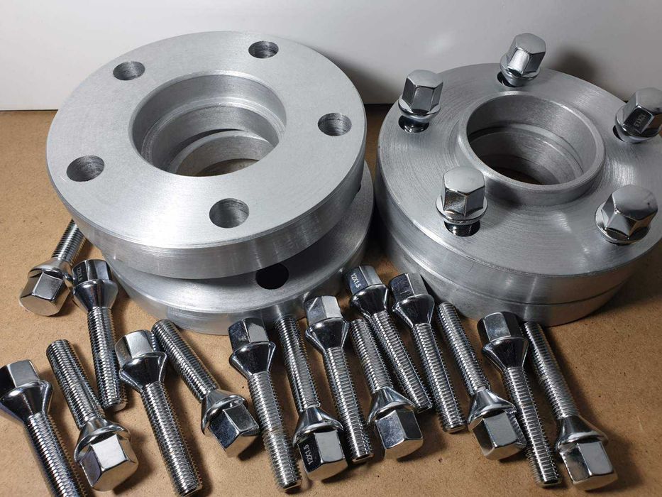 Оригинални Фланци за Опел 56.6 4х100