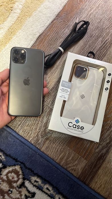 Продам телефон Айфон 11 Pro