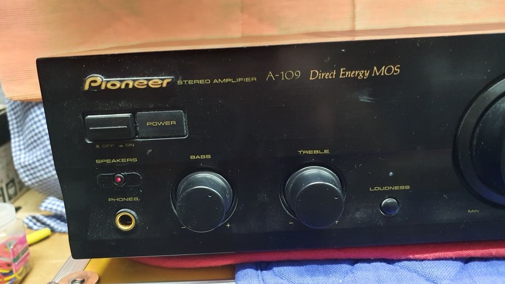 Усилвател  Pioneer  A 109.