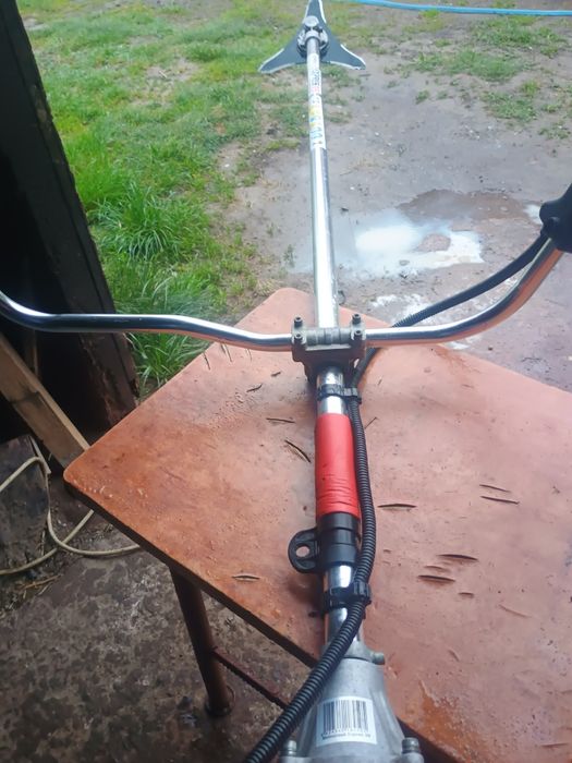 Motocoasă de umăr ruris