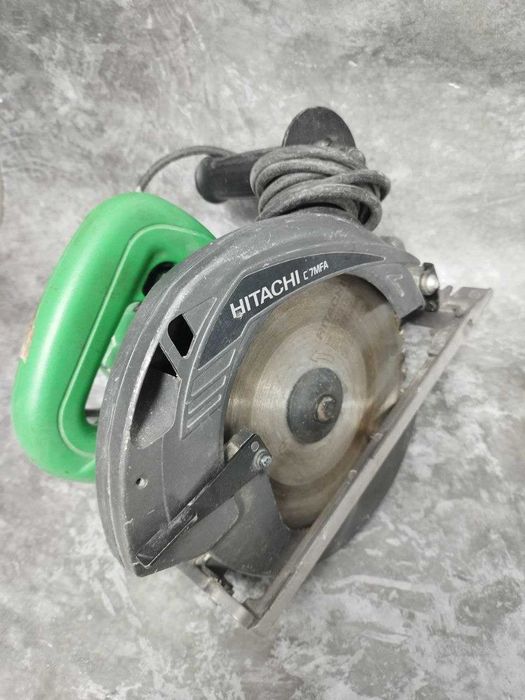 Дисковая пила  Hitachi (755942 г. Кокшетау, ул. Абая 128, 21)