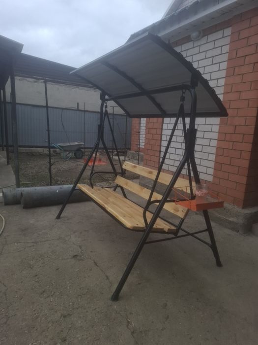 Продам качелю подростковую