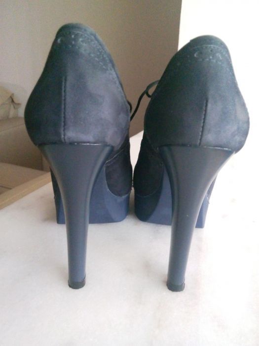 Pantofi dama deosebiti