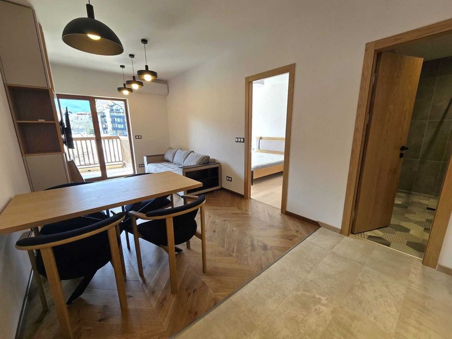 Дава се под наем Двустаен апартамент в Банско - 60 кв.м за 548.25 € - Снимка #2