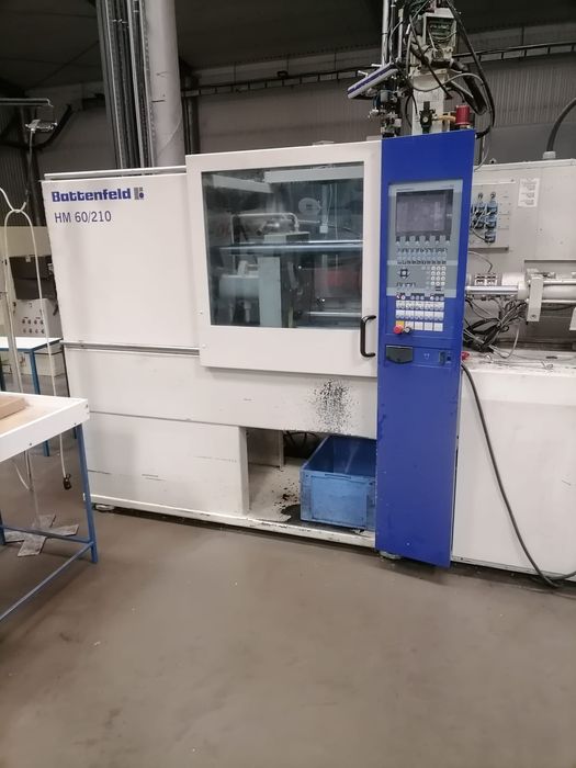 Vând utilaje injecție mase plastice – Battenfeld, Ferromatik, Demag