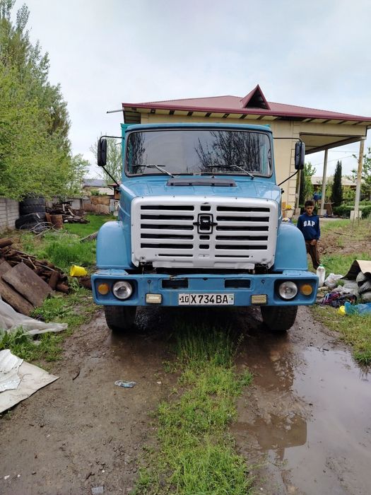 Zil dillnamer sotiladi 1999yil