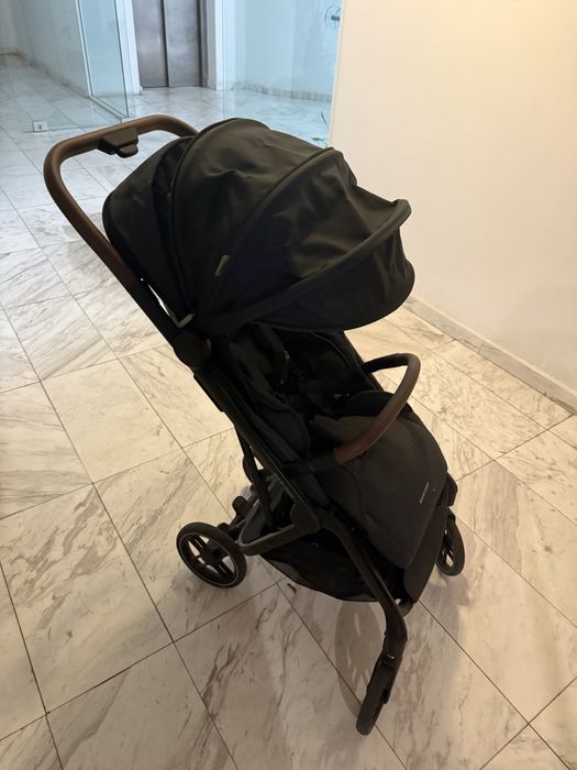 Количка Maxi-Cosi с функция за сън