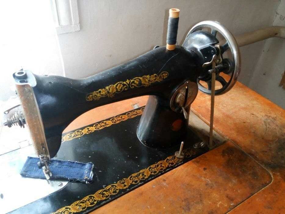 Швейная машинка СССР ПМЗ им. Калинина