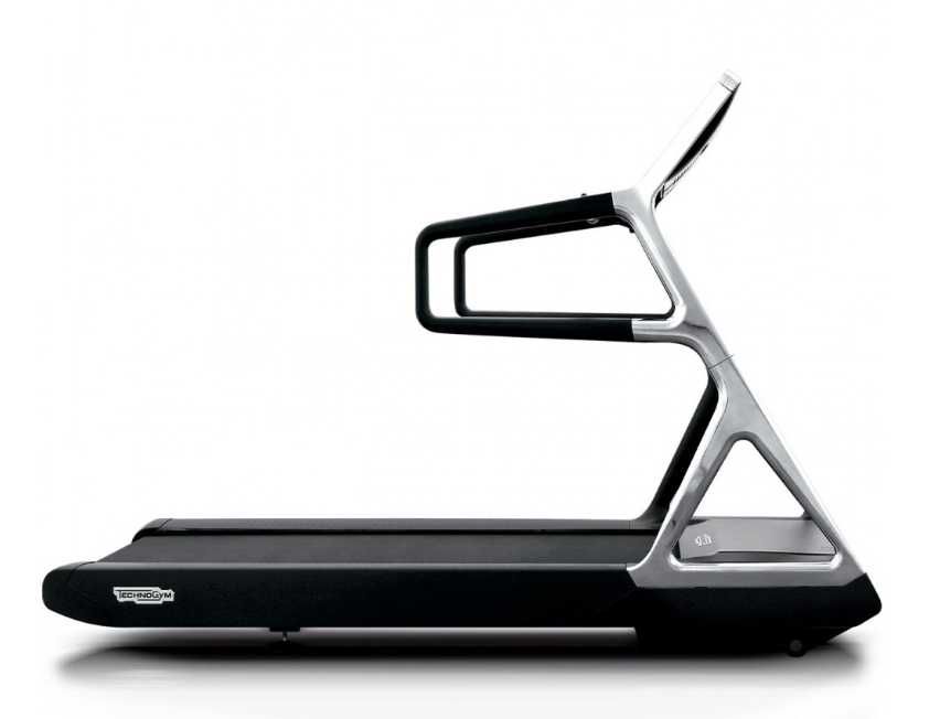 Technogym Run Personal Эксклюзивная беговая дорожка