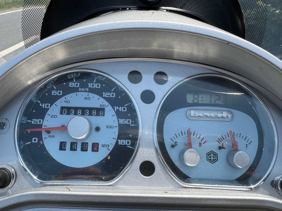 Scuter Piaggio Beverly 500 cc