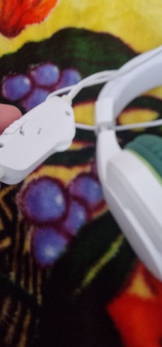 Casti cu volum si microfon