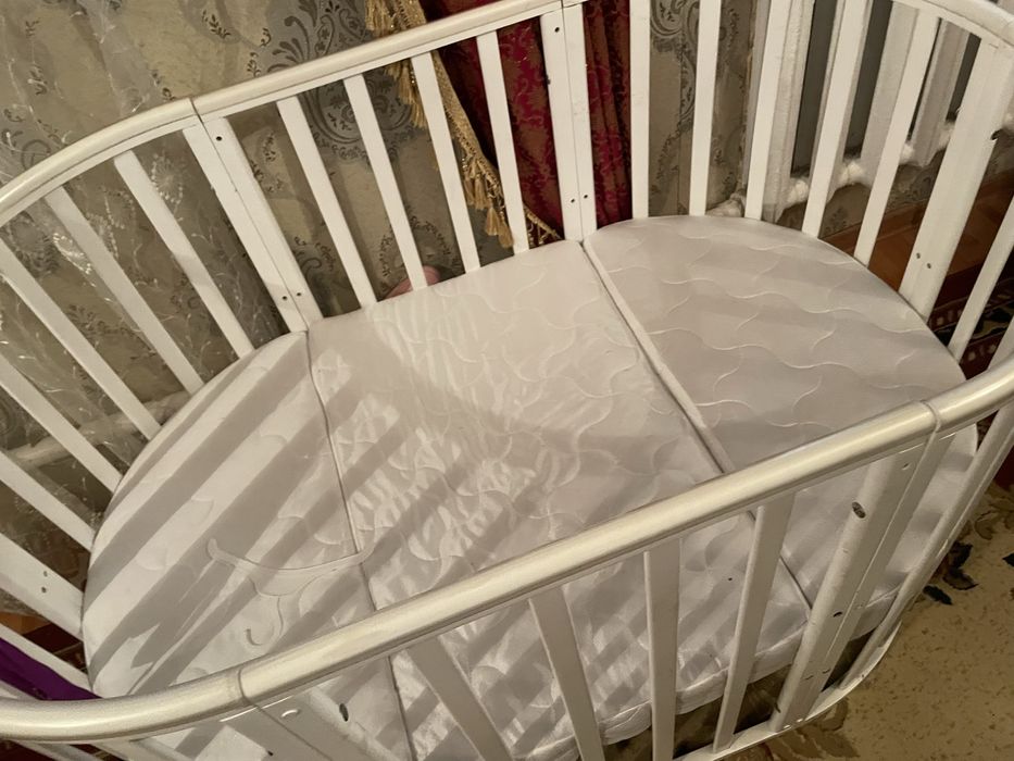 Продам детский манеж срочно