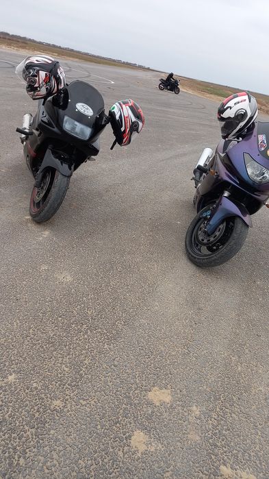 Kawasaki zzr 600