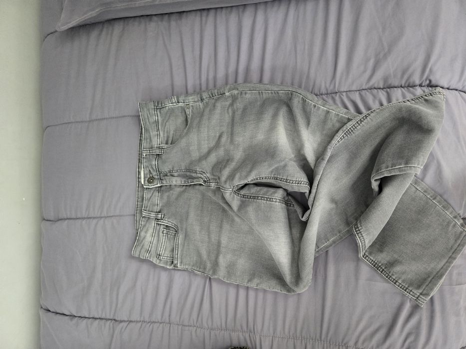 Продам вещи на мальчика 12-13 лет