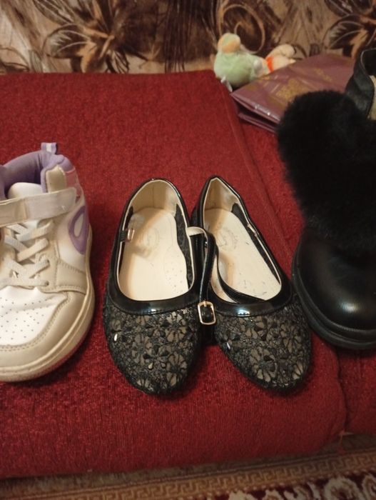 Обувь на девочку