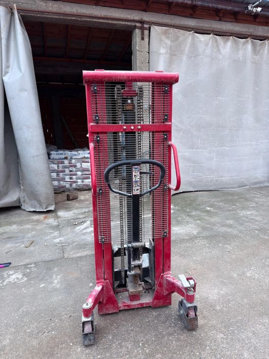 Високоповдигаща палетна количка Liftex HSA1525