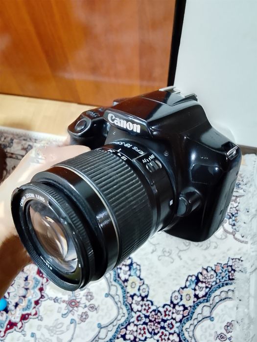 Canon 1100 d holati idiyalni