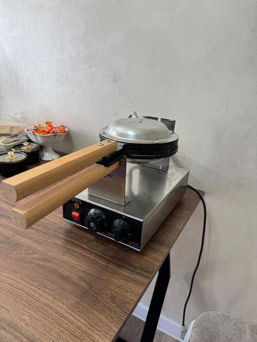 Гонконгская вафельница