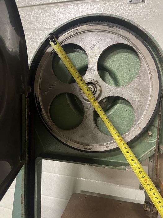 Banzic Fierastrau vertical panglica Rondy