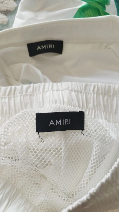 Compleu Amiri scurt