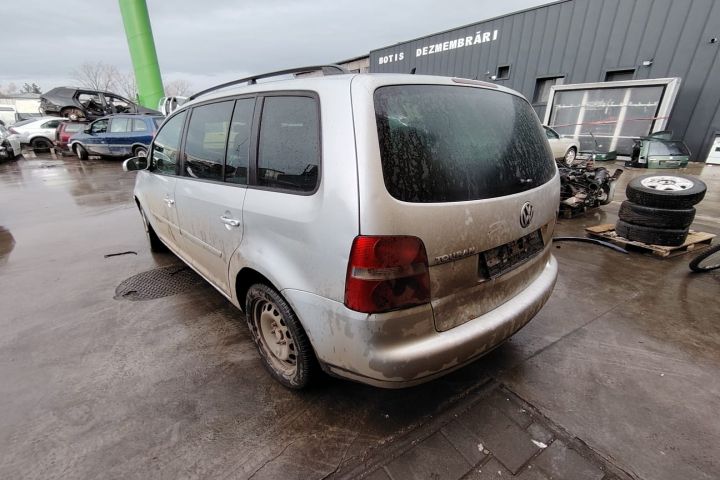 Compresor AC Volkswagen VW Touran 2004 1.9 TDI MT (100 hp)
