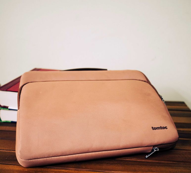 Apple MacBook Pro 13" M1 • 8GB RAM • 256GB SSD • Лаптоп като нов