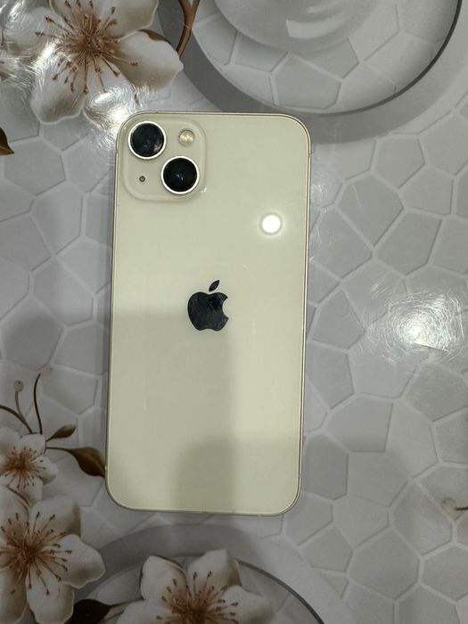 Обменяю айфон 13