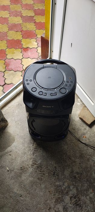 Vand boxa Sony mhc v13