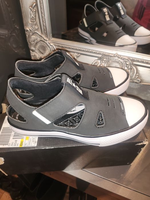 Детски сандали Converse 35н