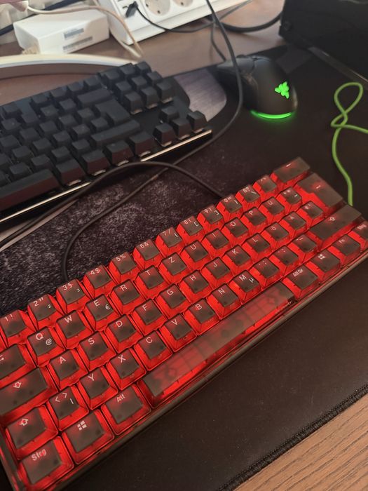 Ducky One 3 Classic Mini 60% Hotswap Cherry MX Speed Silent Red
