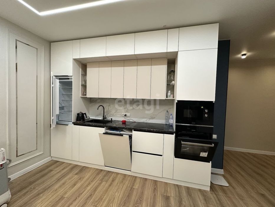 Продам 3 комнатную квартиру