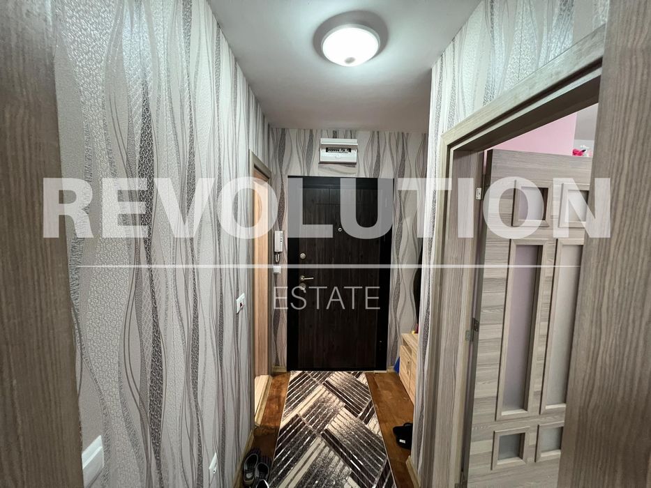 Дава се под наем Двустаен апартамент в Варна, Колхозен пазар - 55 кв.м за 425 € - Снимка #5