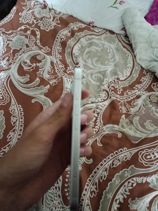 Iphone 16 128гббб