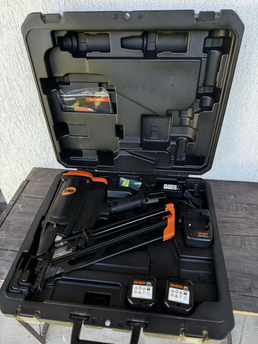 Pistol cuie TJEP GRF 34/90, impecabil!