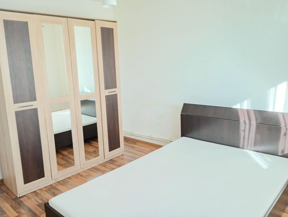 Apartament de închiriat